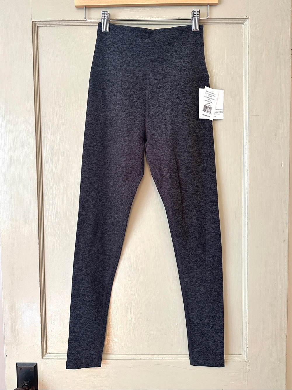 Beyond Yoga Spacedye Caught in the Midi High Waistes Legging in Black